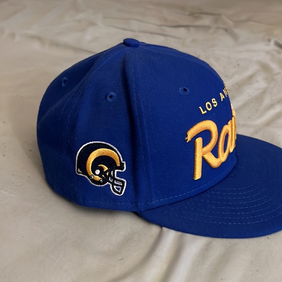 Los Angeles Rams Snap Back - Picture 2 of 4